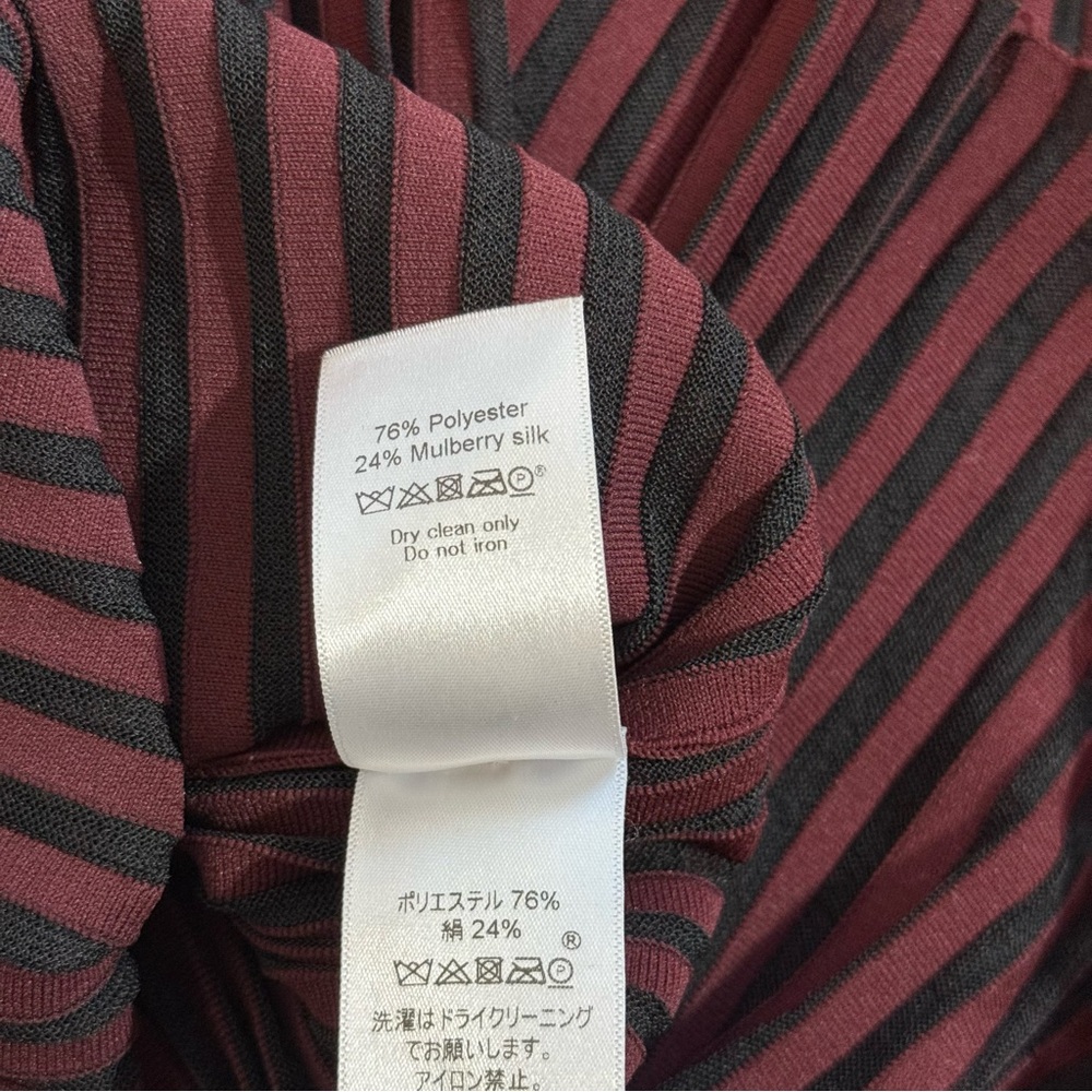 CELINE Two-tone pleated silk blend top - Picture 7 of 8